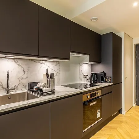 Guestready - Charming Hideaway In Vibrant